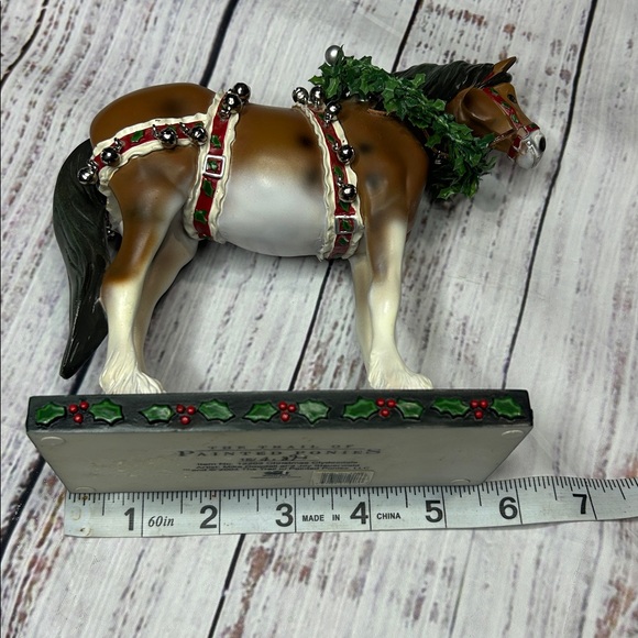 2004 The Trail of Painted Ponies Christmas Clydesdale 12203 Jingle Bells - Picture 8 of 11
